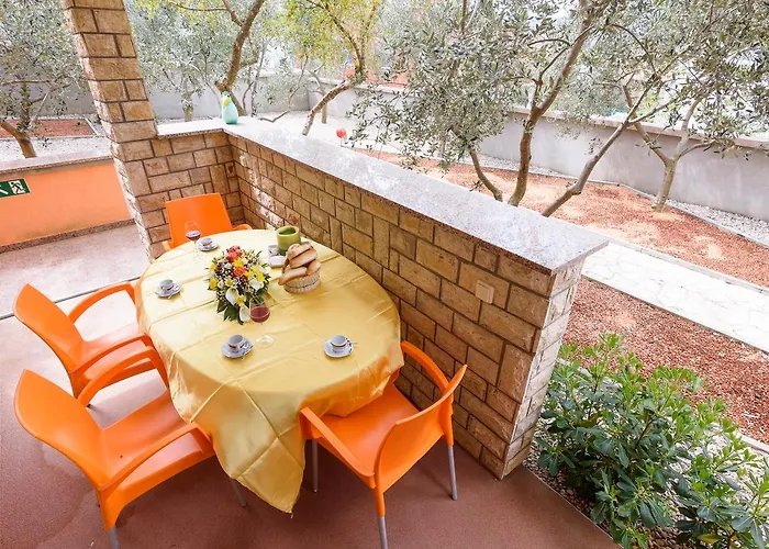 Maslina Apartament *