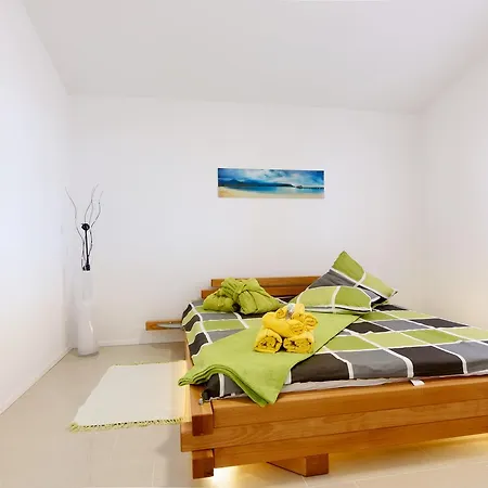 Maslina * ゴルニ・カリン